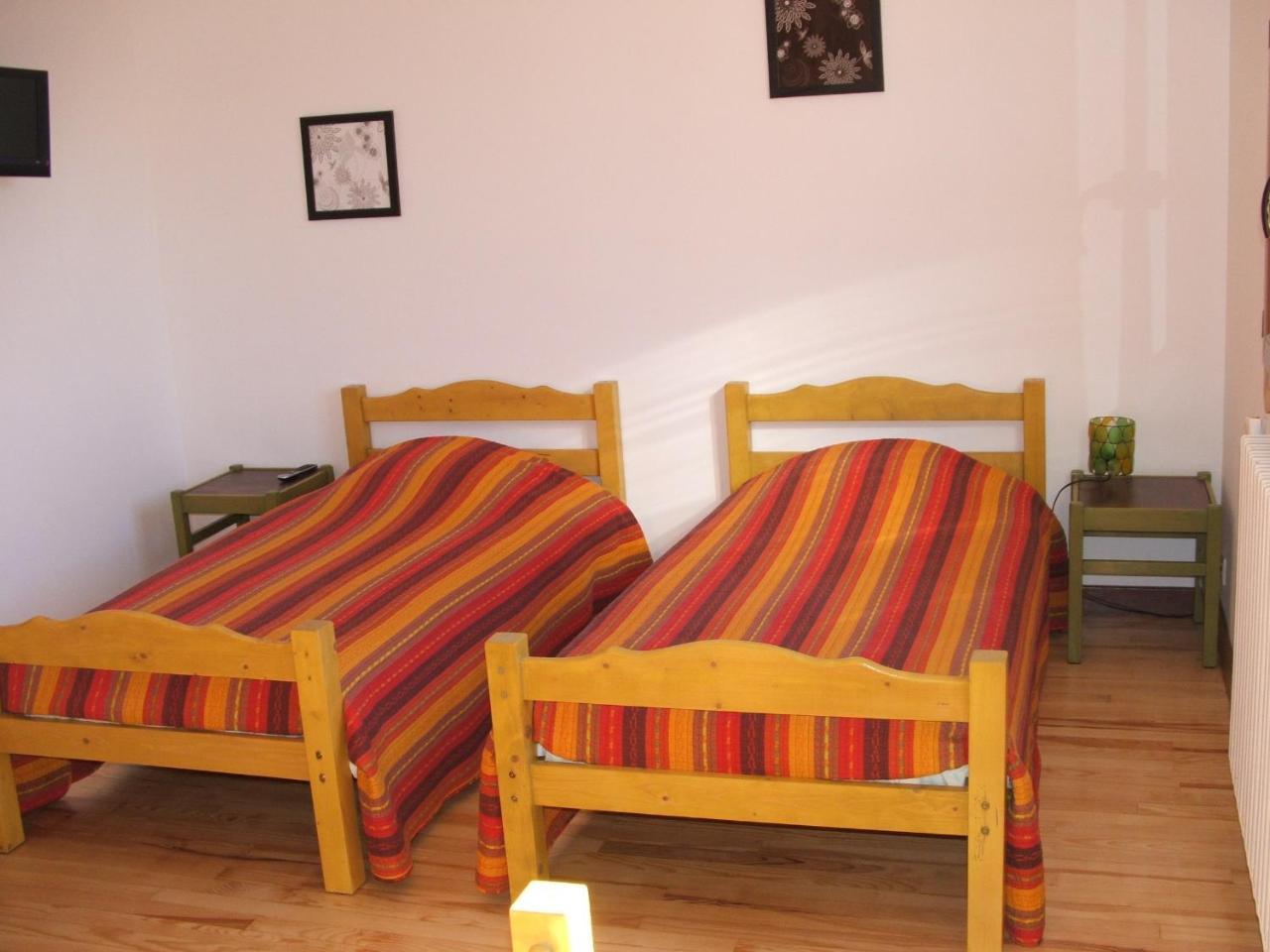 Maison D' Hotes Tranquyl Barcelonnette Bagian luar foto