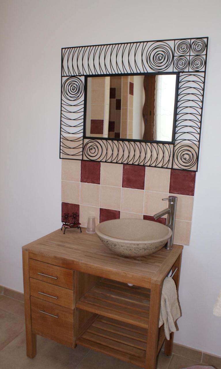 Maison D' Hotes Tranquyl Barcelonnette Bagian luar foto